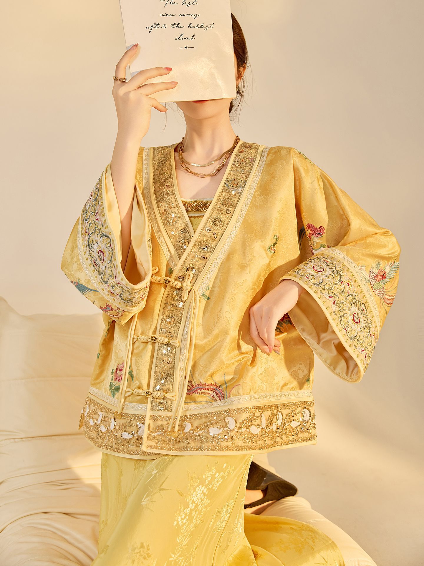 Autumn New Fashion V-neck High - Embroidery Beads review and price