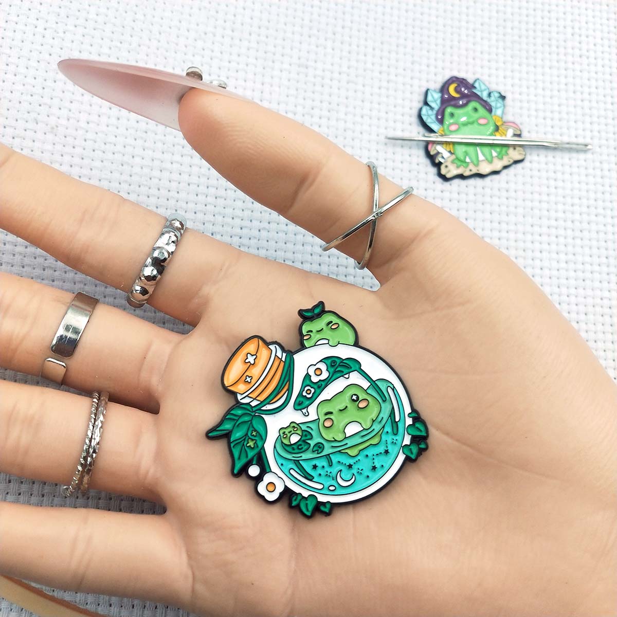 Magnetic Frog Needle Minder, C - Embroidery Hoop Square review and price